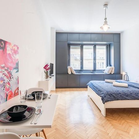 Bright Studio With Parliament View, Free Parking بودابست المظهر الخارجي الصورة